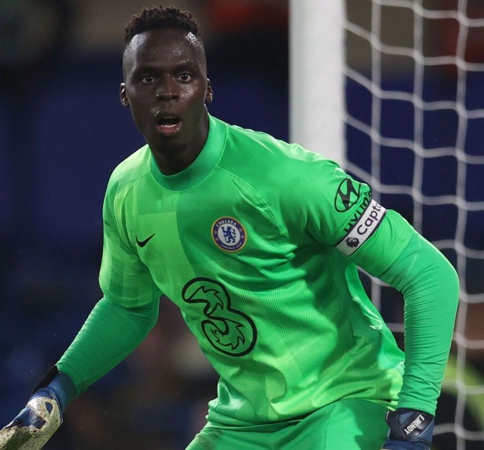 Chelsea FC 2021-22 GK Away Kit