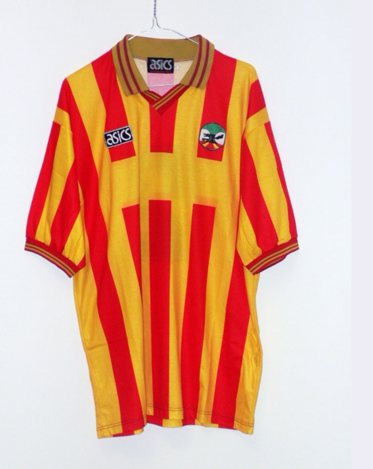 US Lecce 1993-94 Home Kit