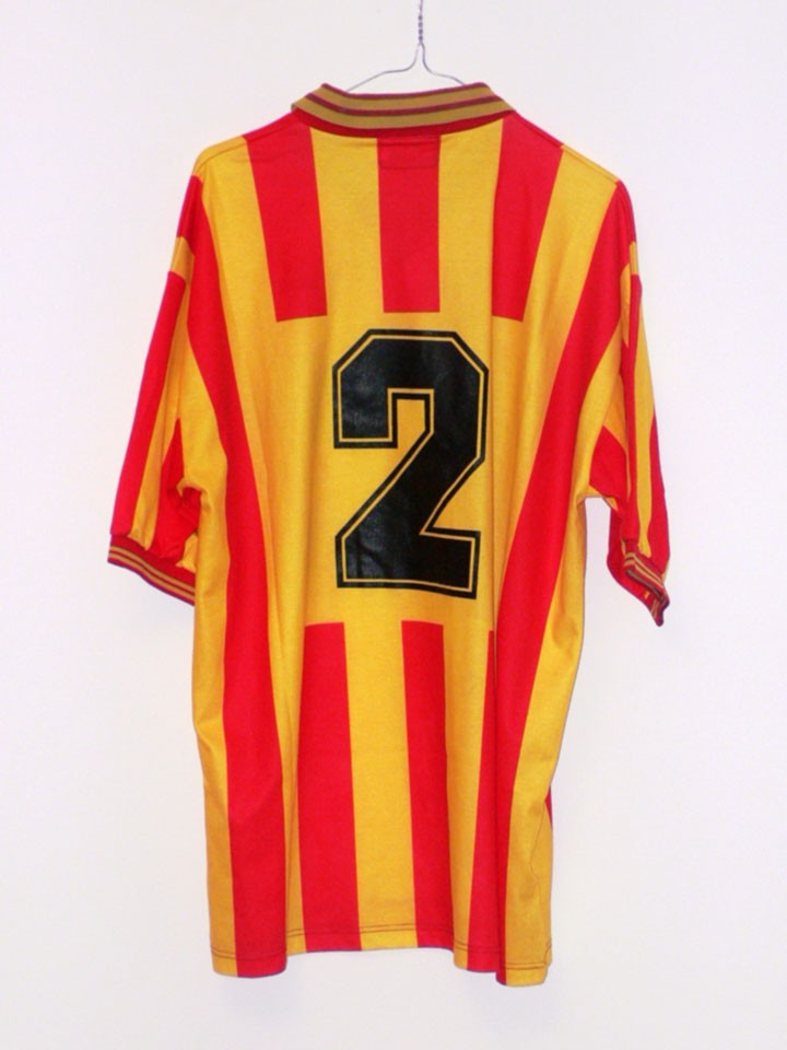US Lecce 1993-94 Home Kit