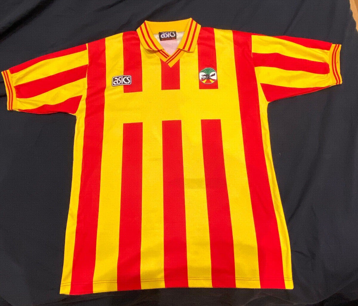 US Lecce 1993-94 Home Kit