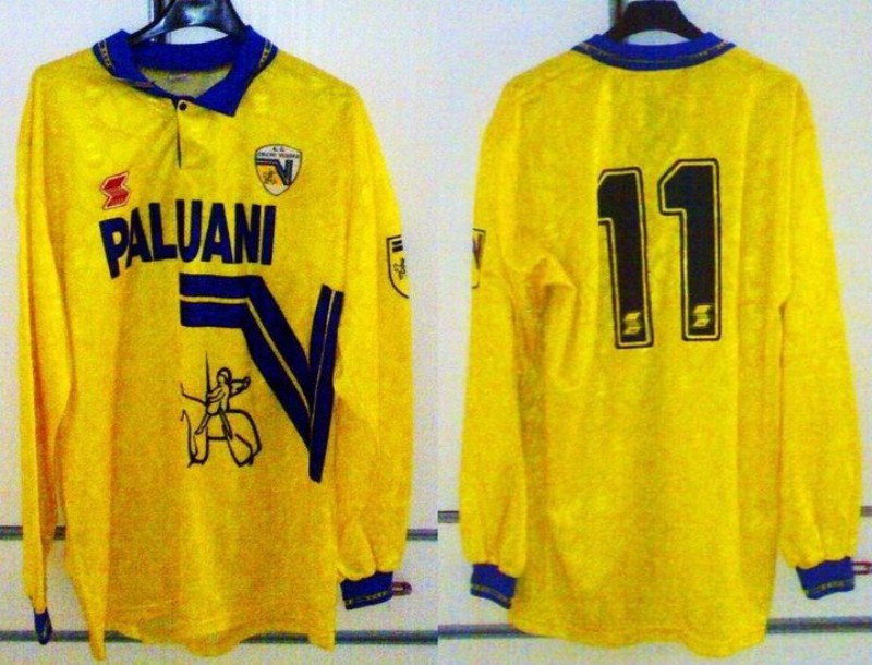 Chievo Verona 1994-95 Home Kit