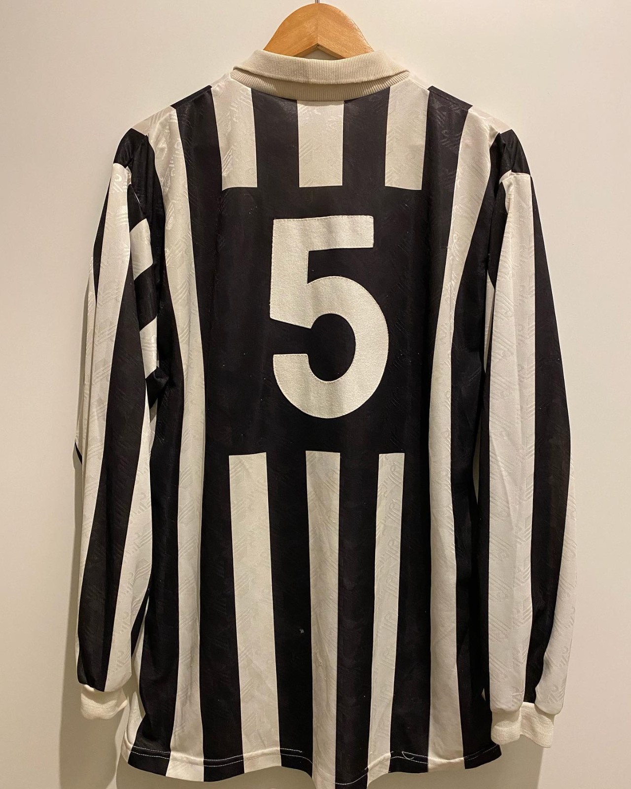 Ascoli 1994-95 Home Kit