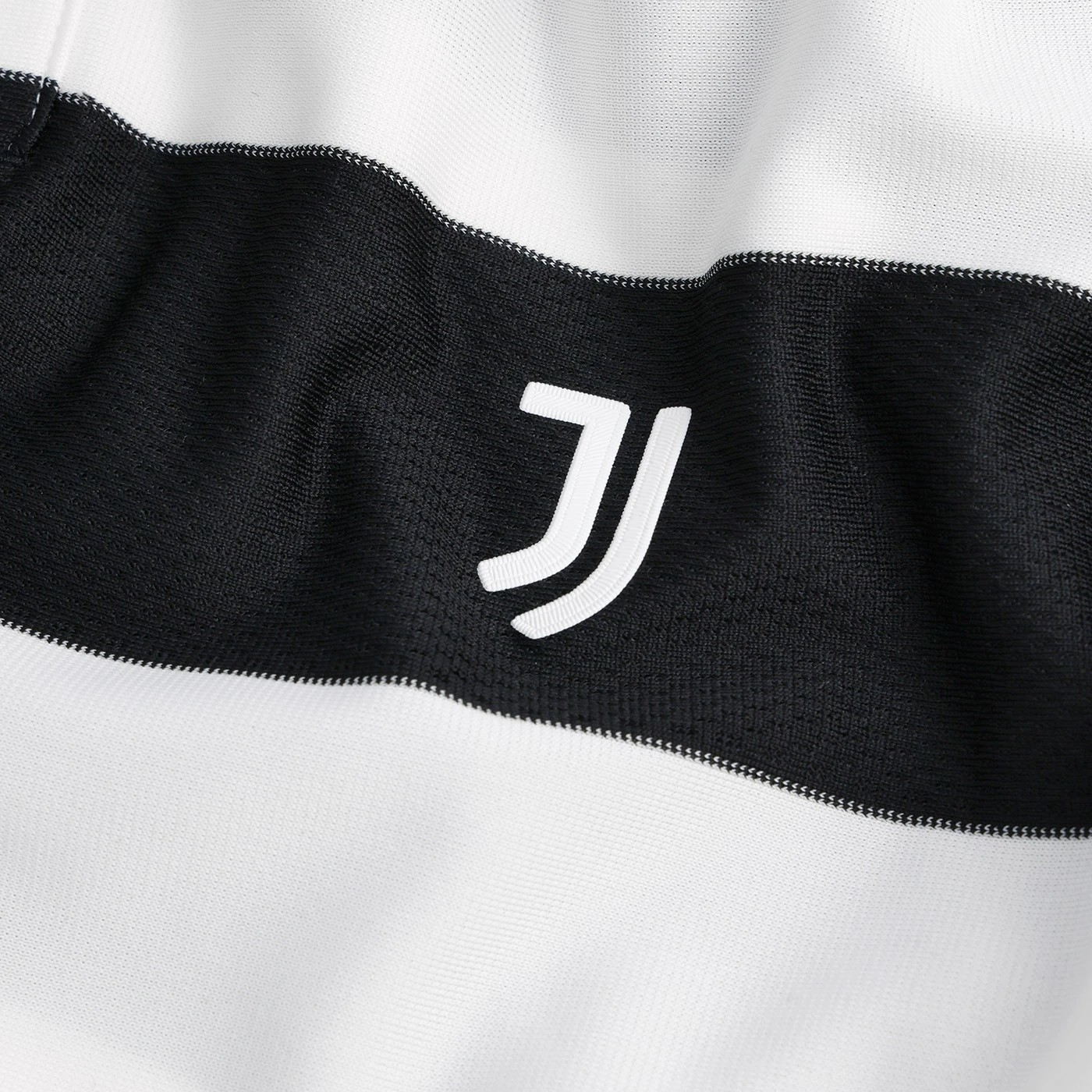 Juventus FC 2025-26 Fourth Kit