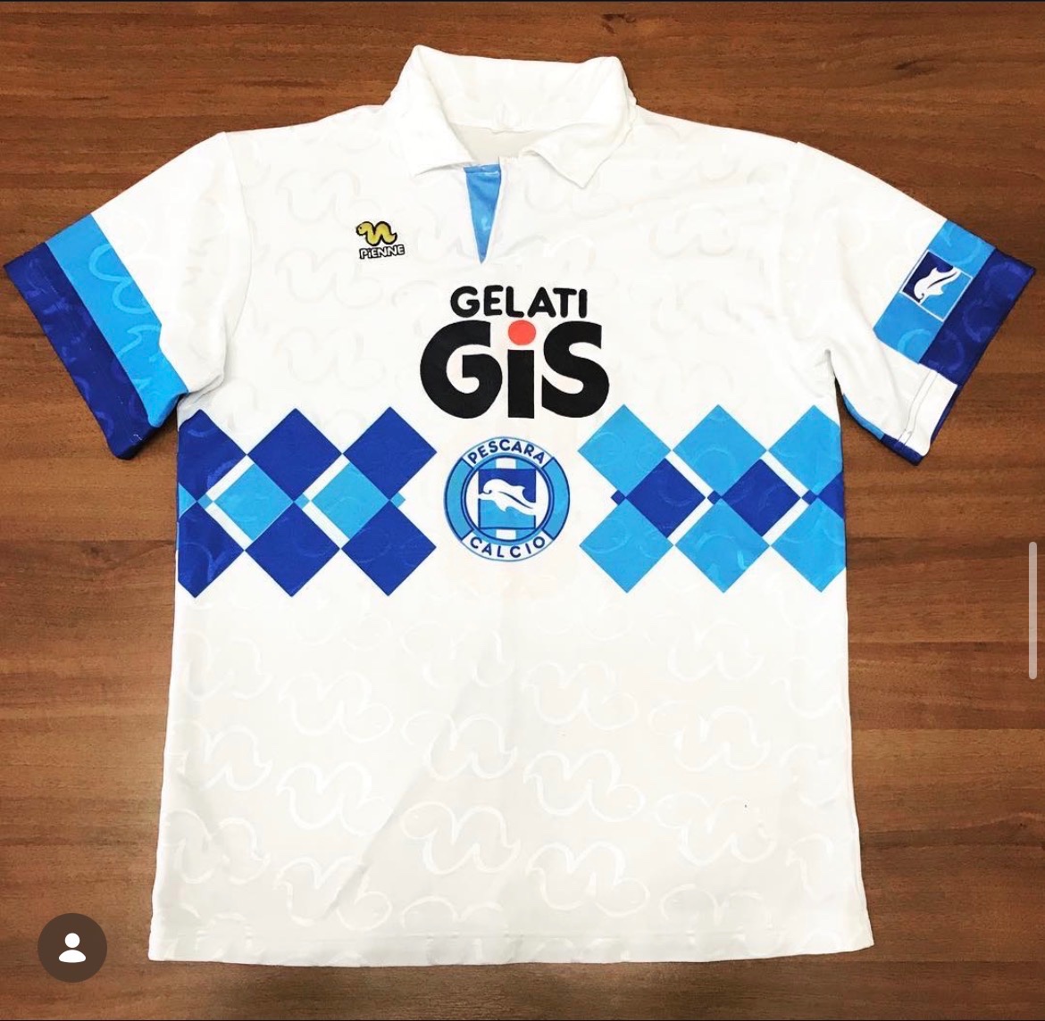 Pescara Calcio 1994-95 Third Kit