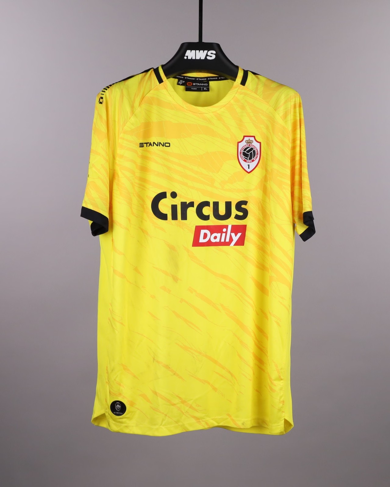Royal Antwerp 2025-26 GK 1 Kit