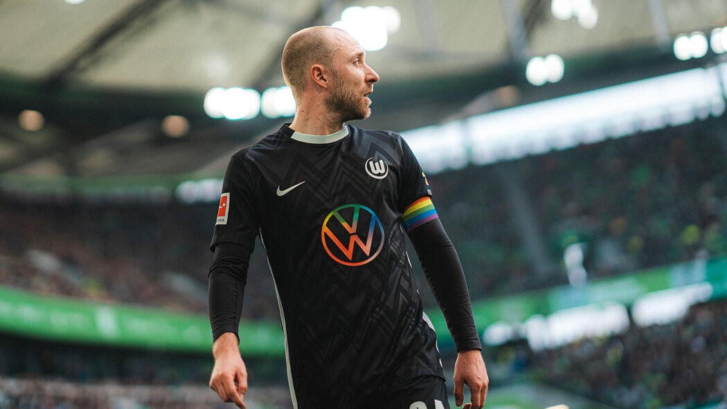 VfL Wolfsburg 2025-26 Third V2 Kit