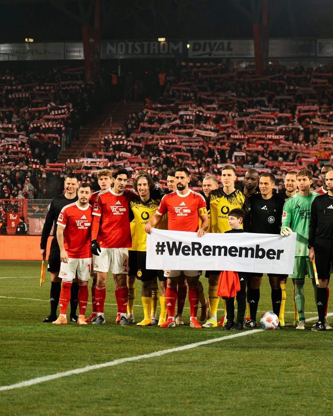 Union Berlin 2025-26 GK Anniversary Kit