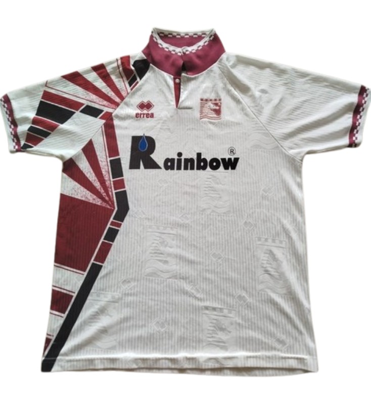 Away shirt