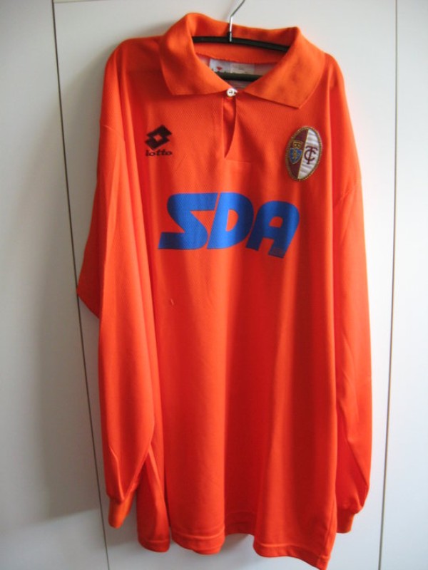 Torino FC 1995-96 Third Kit