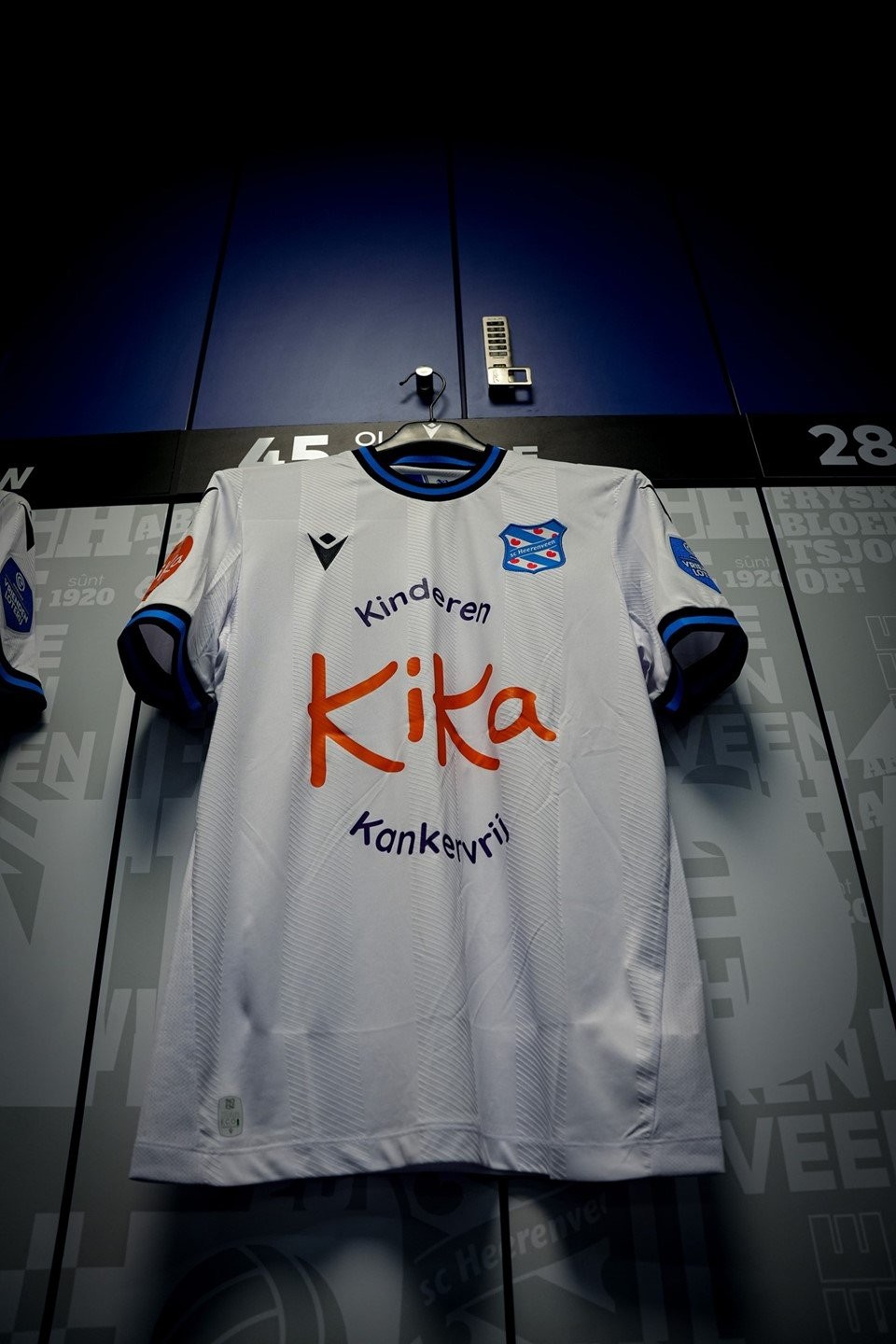 sc Heerenveen 2024-25 Third V2 Kit