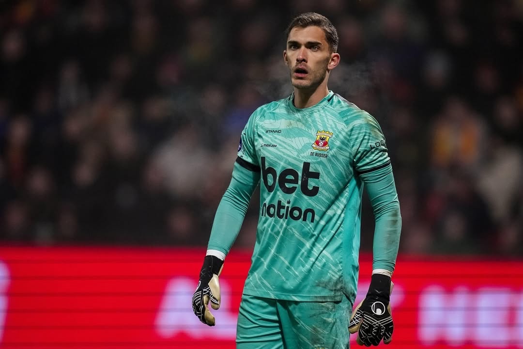 Go Ahead Eagles 2024-25 GK 2 Kit