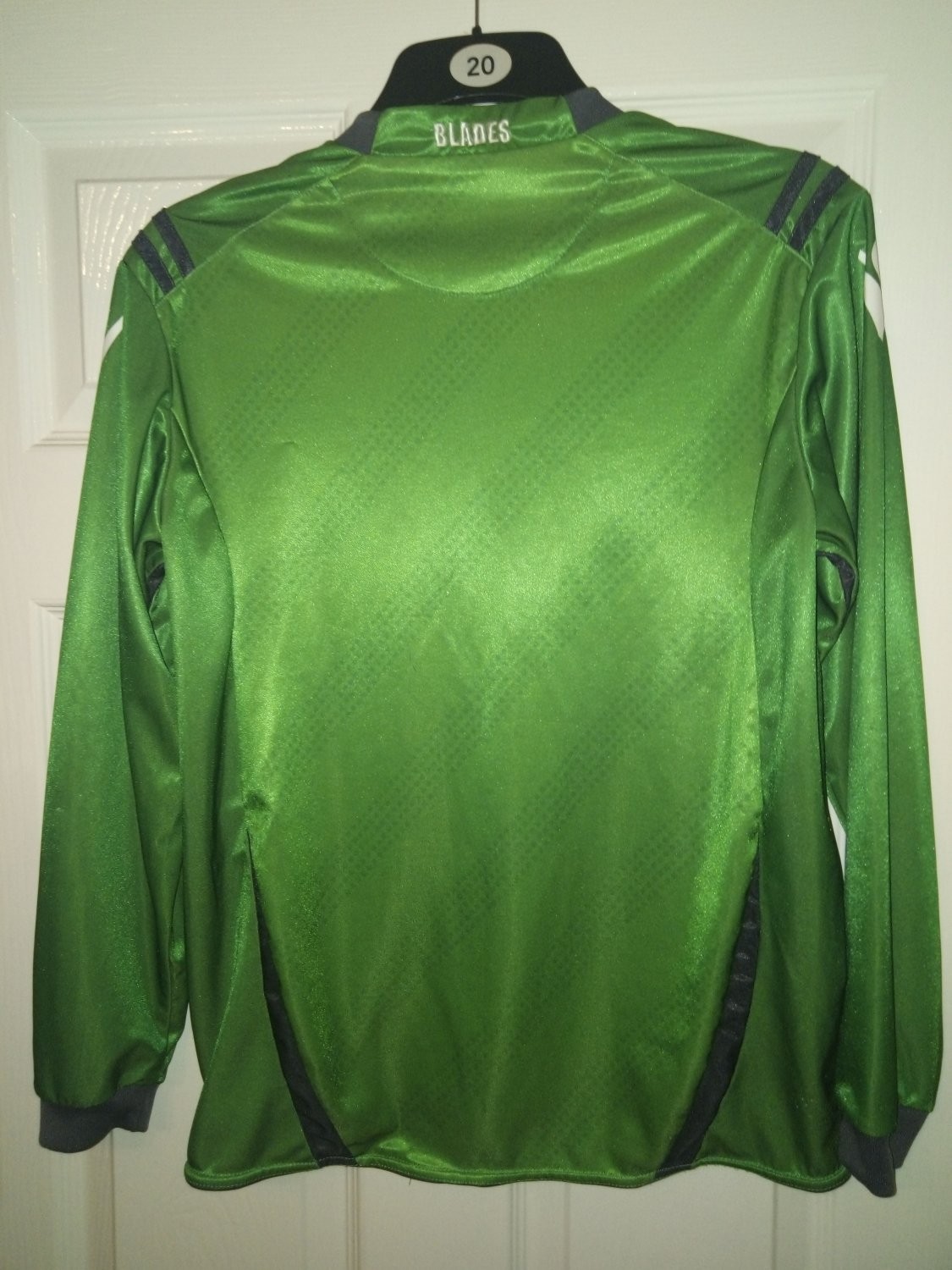 Sheffield United 2010-11 GK 1 Kit