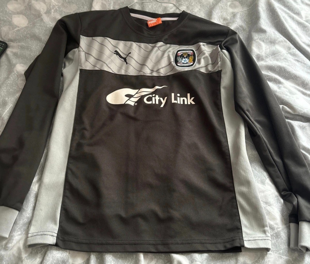 Coventry City 2012-13 GK 2 V2 Kit