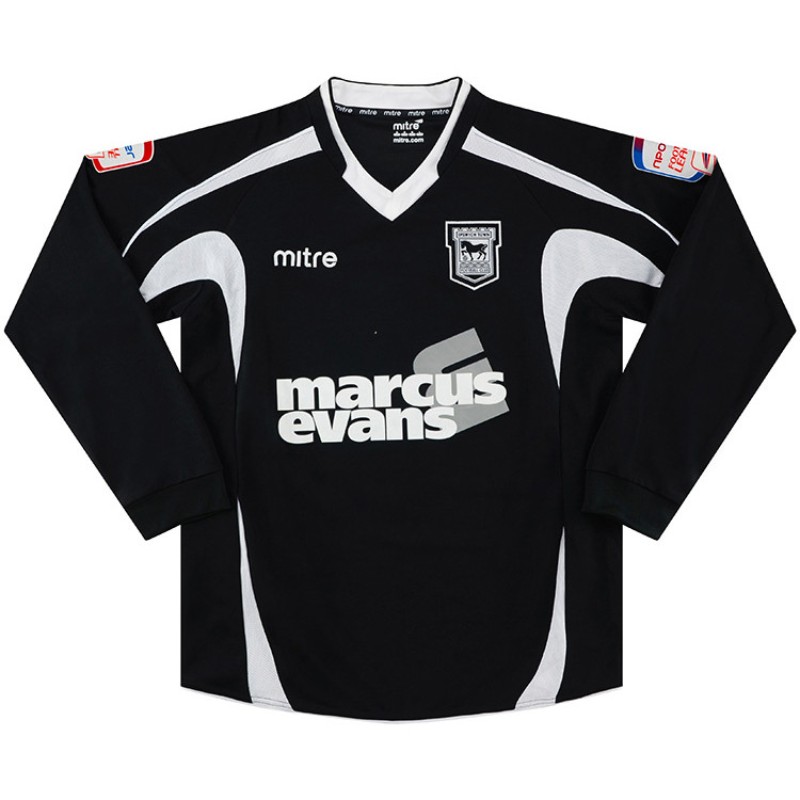 Ipswich Town 2011-12 Away Kit