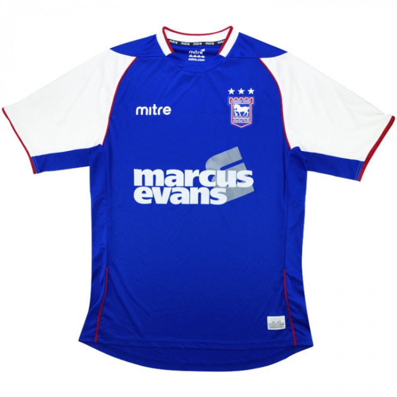 Ipswich Town 2013-14 Home Kit