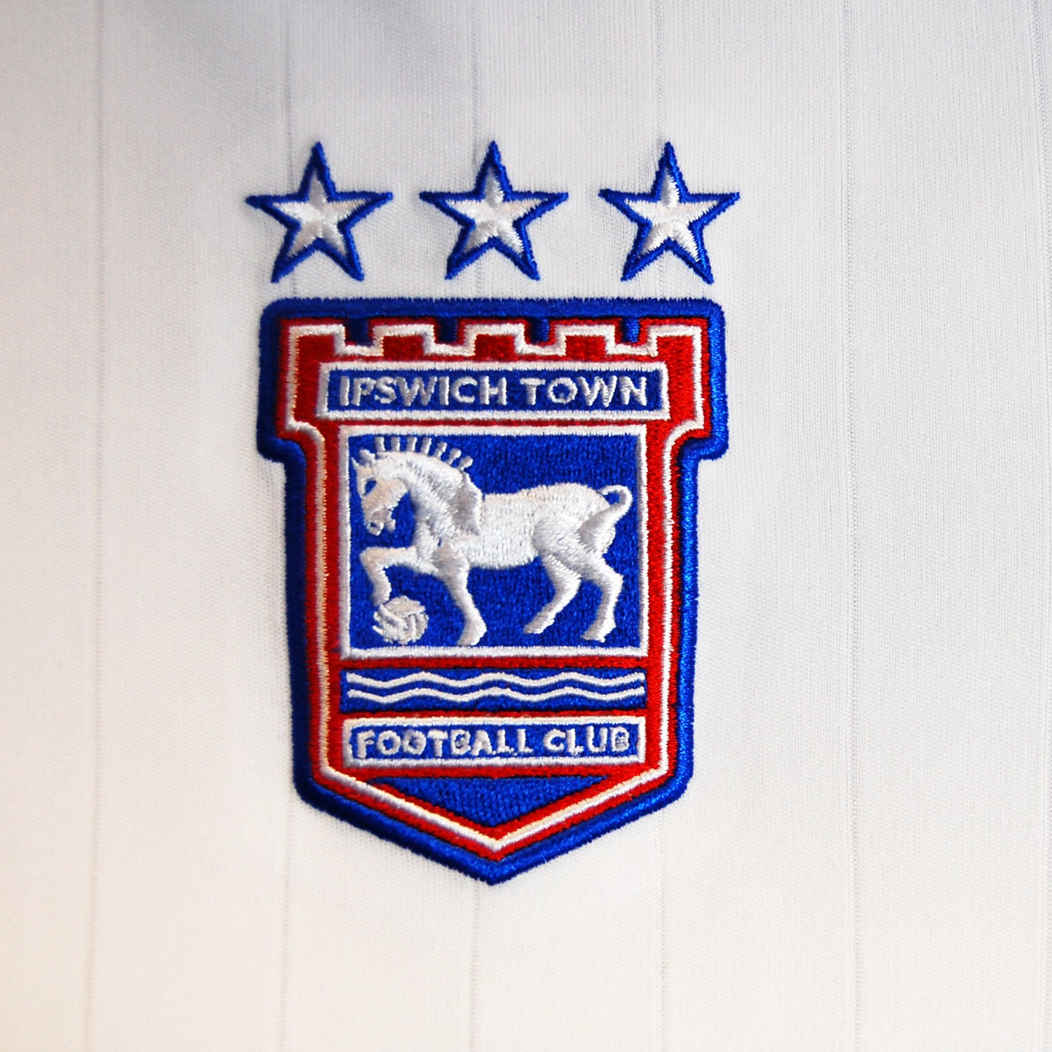 Ipswich Town 2016-17 Away Kit