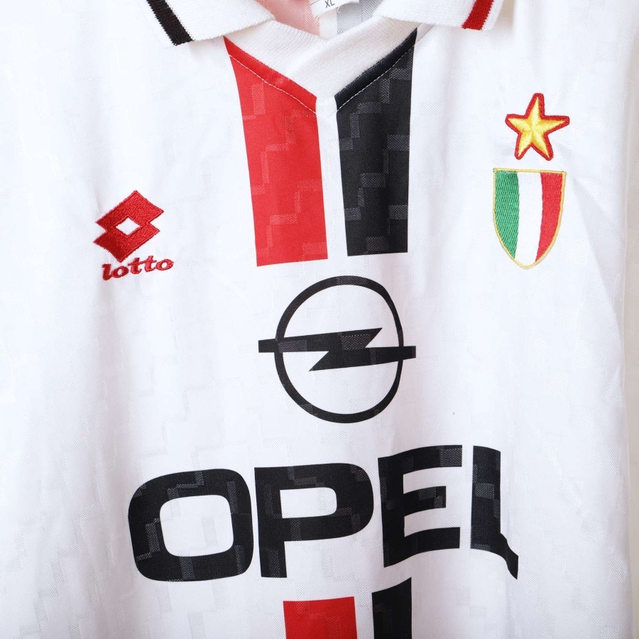 AC Milan 1996-97 Away Kit