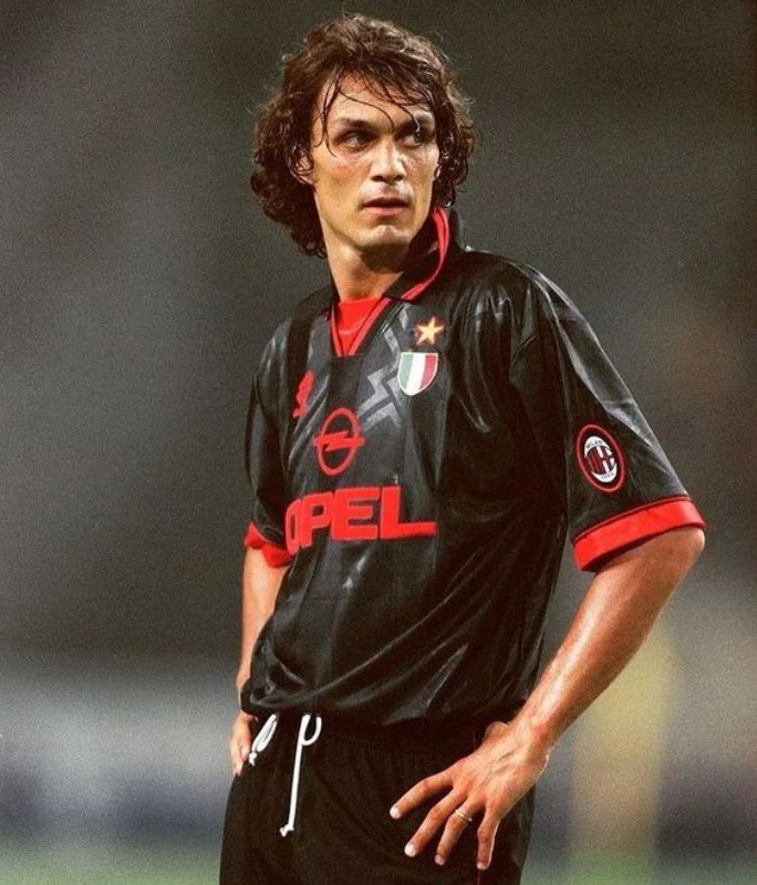 AC Milan 1996-97 Fourth Kit
