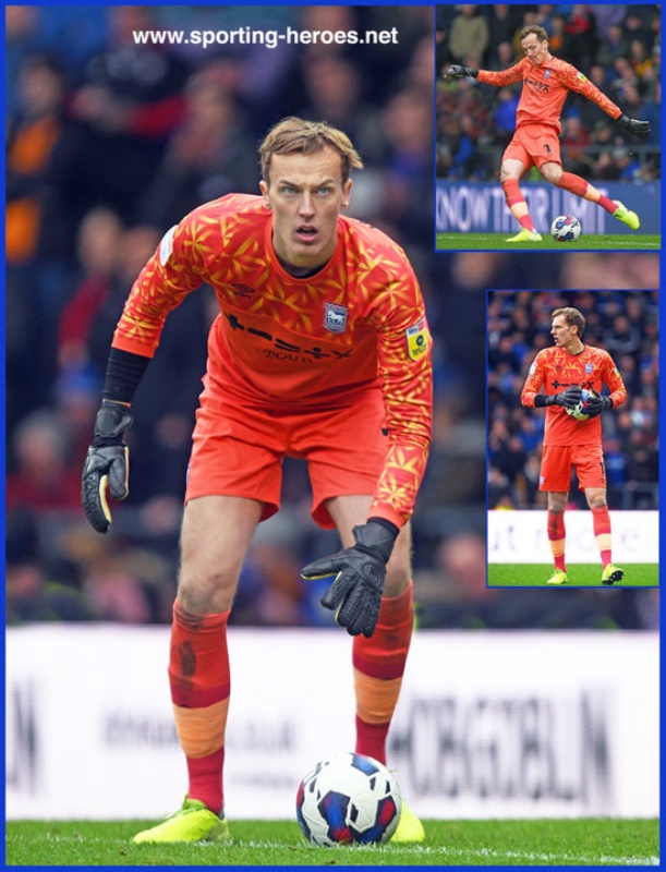 Ipswich Town 2022-23 GK Third Kit