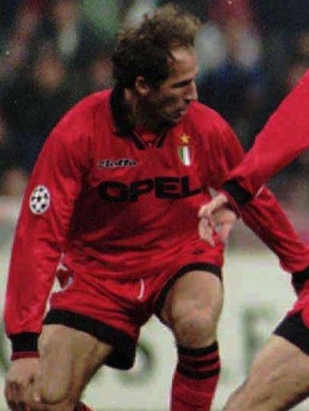 AC Milan 1996-97 Champions League Third Kit
