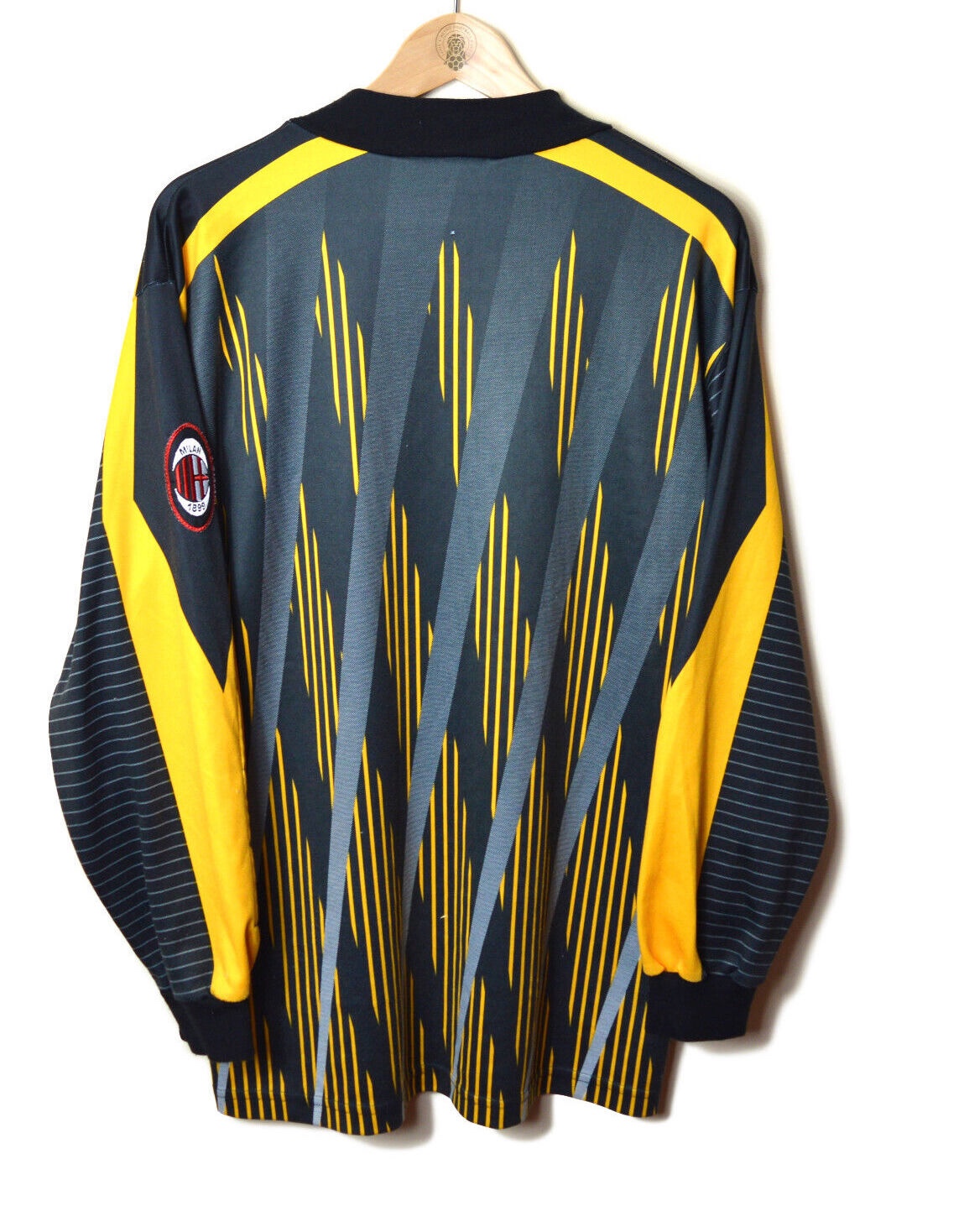 AC Milan 1996-97 GK 3 Kit