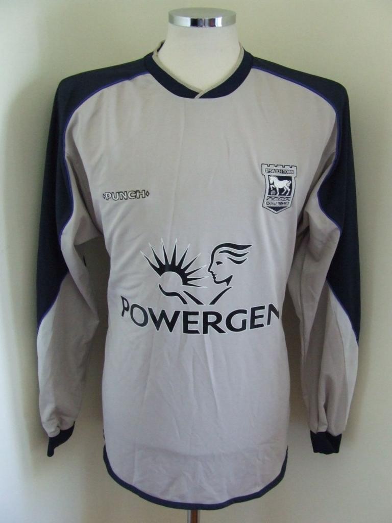 Ipswich Town 2004-05 GK 1 Kit