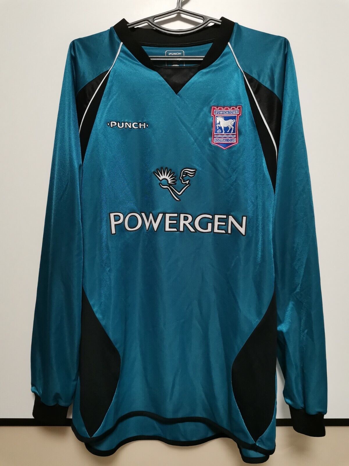 Ipswich Town 2004-05 GK 2 Kit