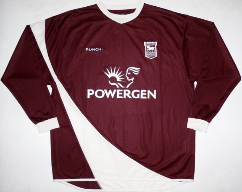 Ipswich Town 2005-06 GK 1 Kit