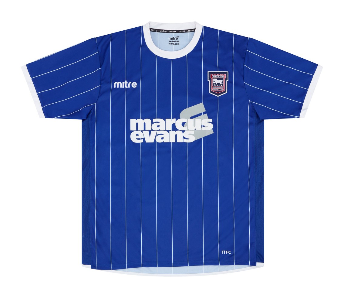 Ipswich Town 2008-09 Home Kit
