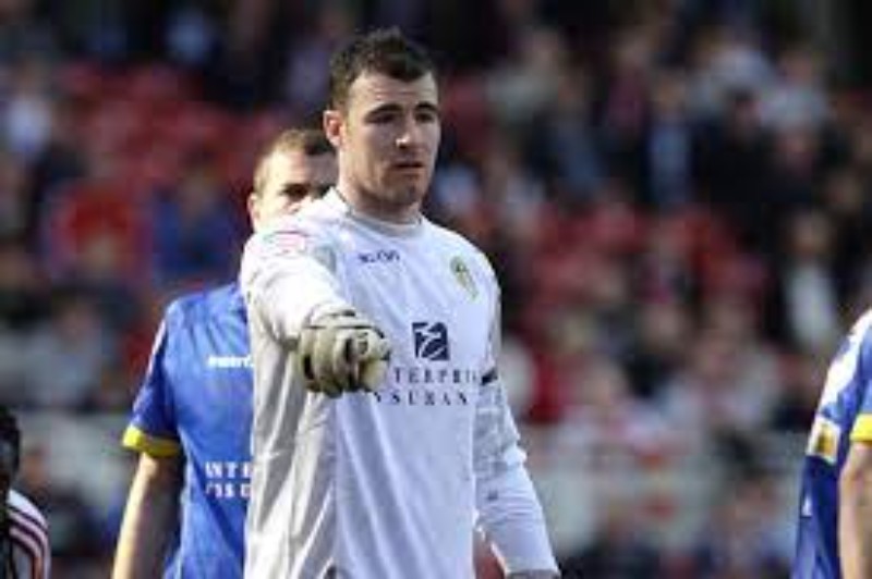 Leeds United 2011-12 GK 2 Kit