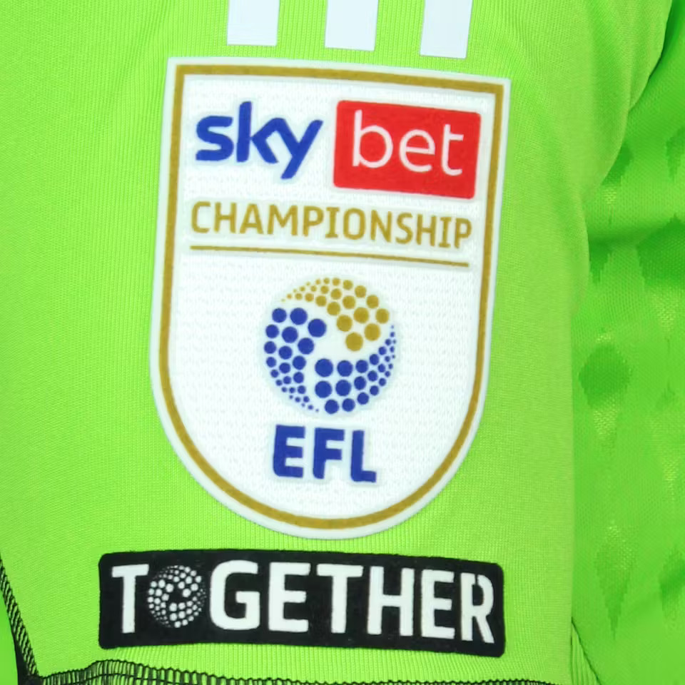 Leeds United 2023-24 GK 1 V2 Kit