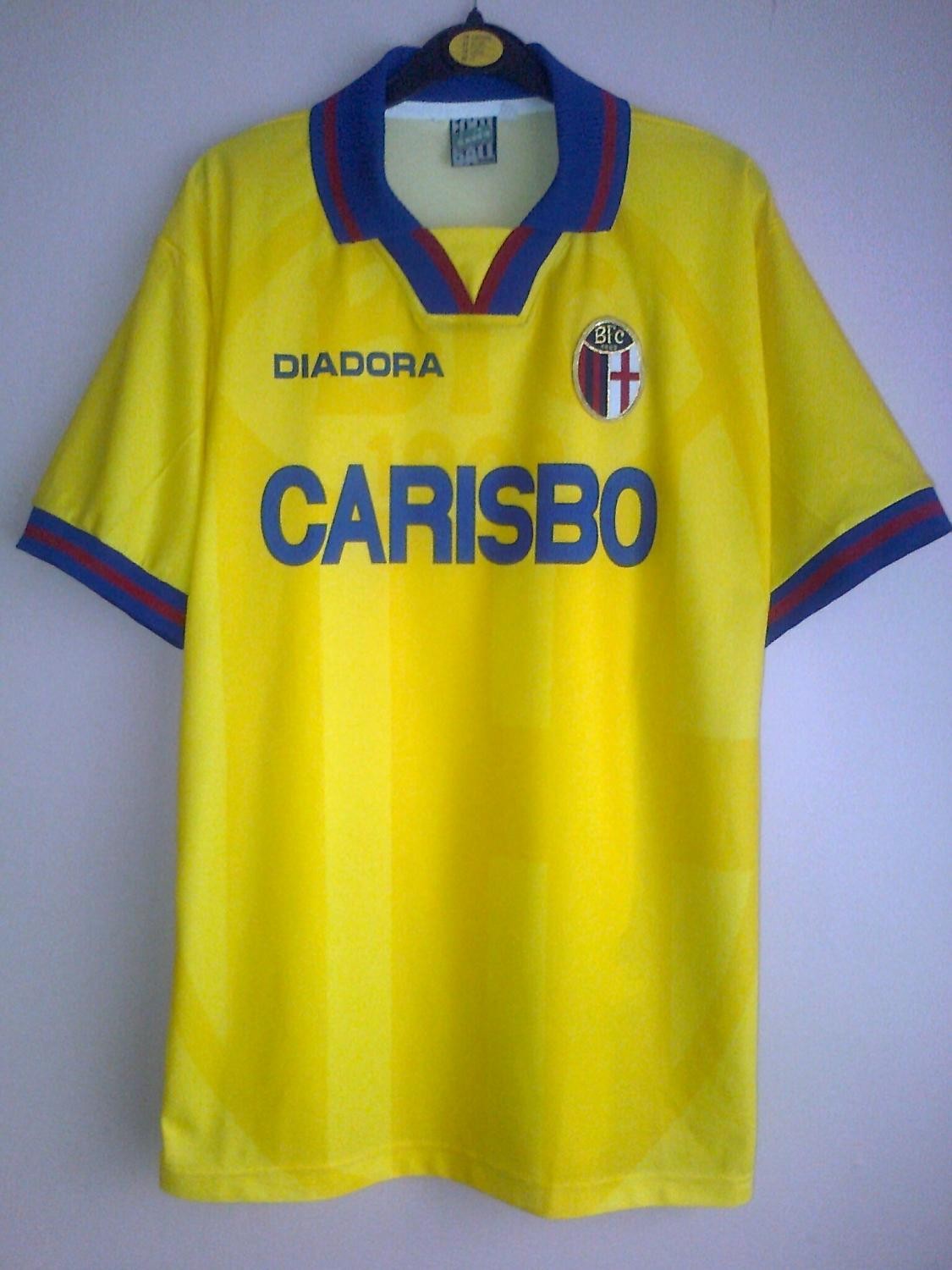 Bologna FC 1996-97 Third Kit