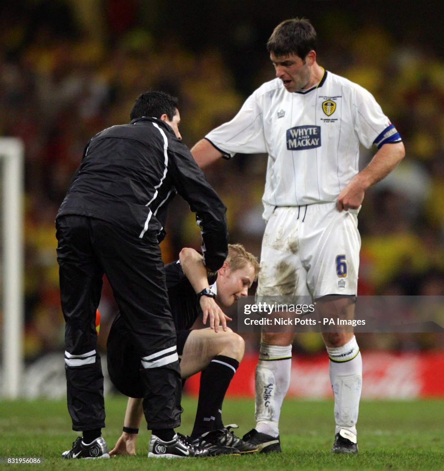 Leeds United 2005-06 EFL Championship Play-Off Final Kit