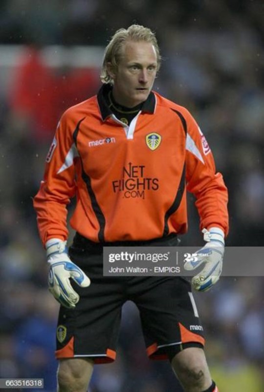 Leeds United 2008-09 GK 3 Kit