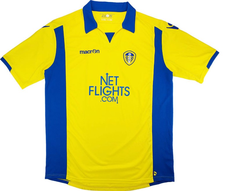 Leeds United 2009-10 Away Kit