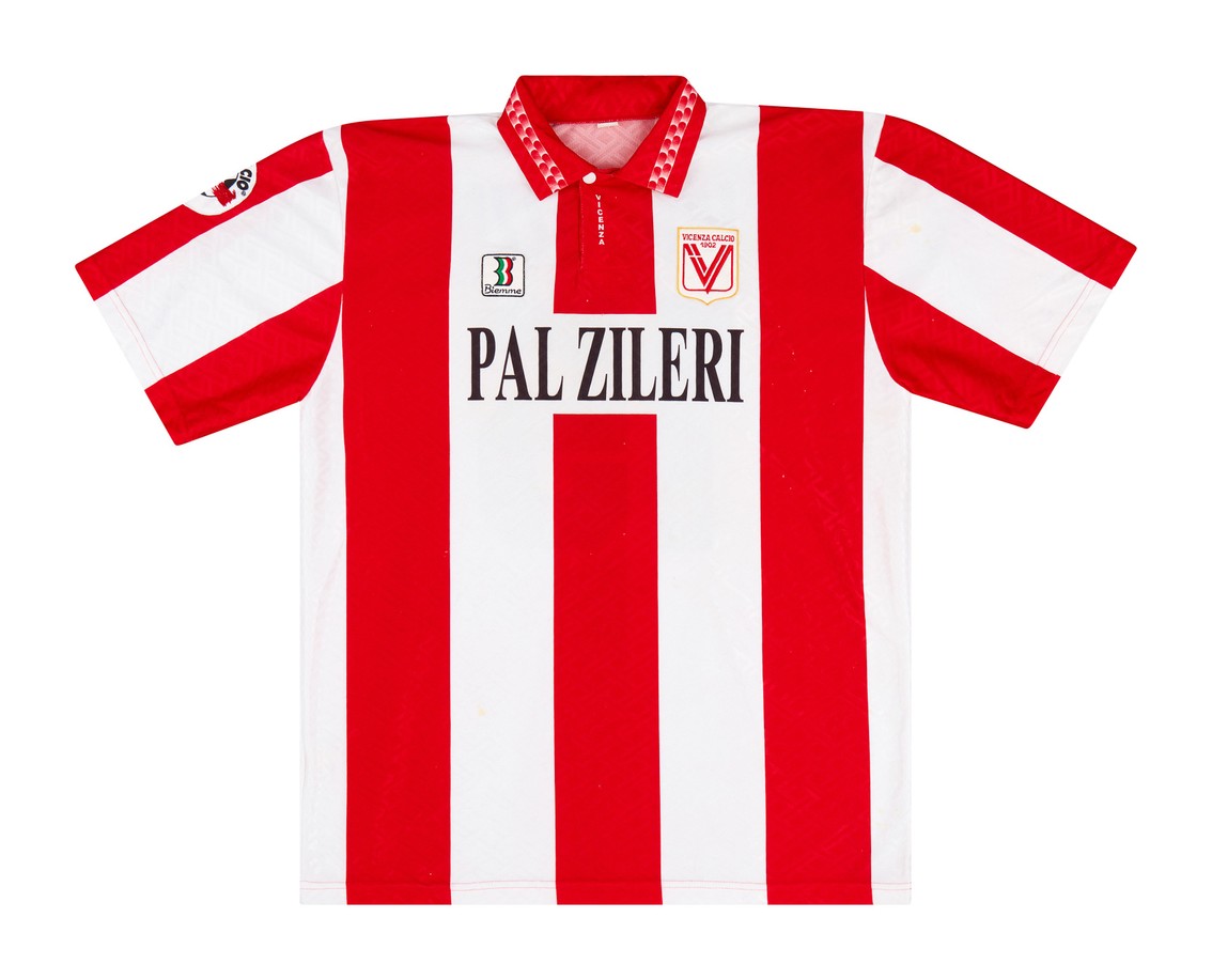 Vicenza Calcio 1996-97 Home Kit