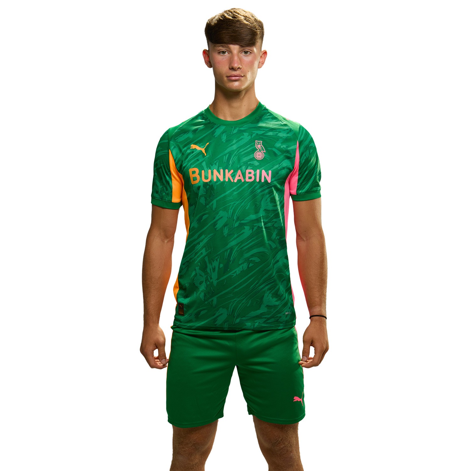 Oldham Athletic 2025-26 GK 1 Kit