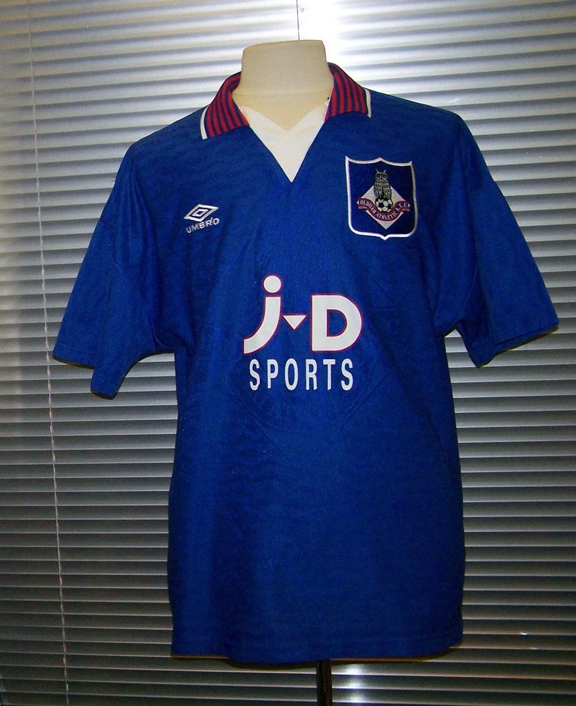 Oldham Athletic 1995-96 Home Kit