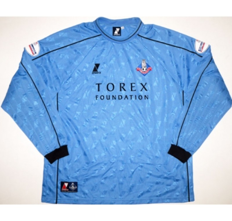 Oldham Athletic 2002-03 GK 4 Kit