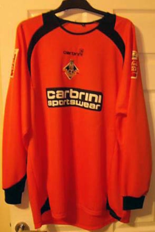 Oldham Athletic 2008-09 GK 1 Kit