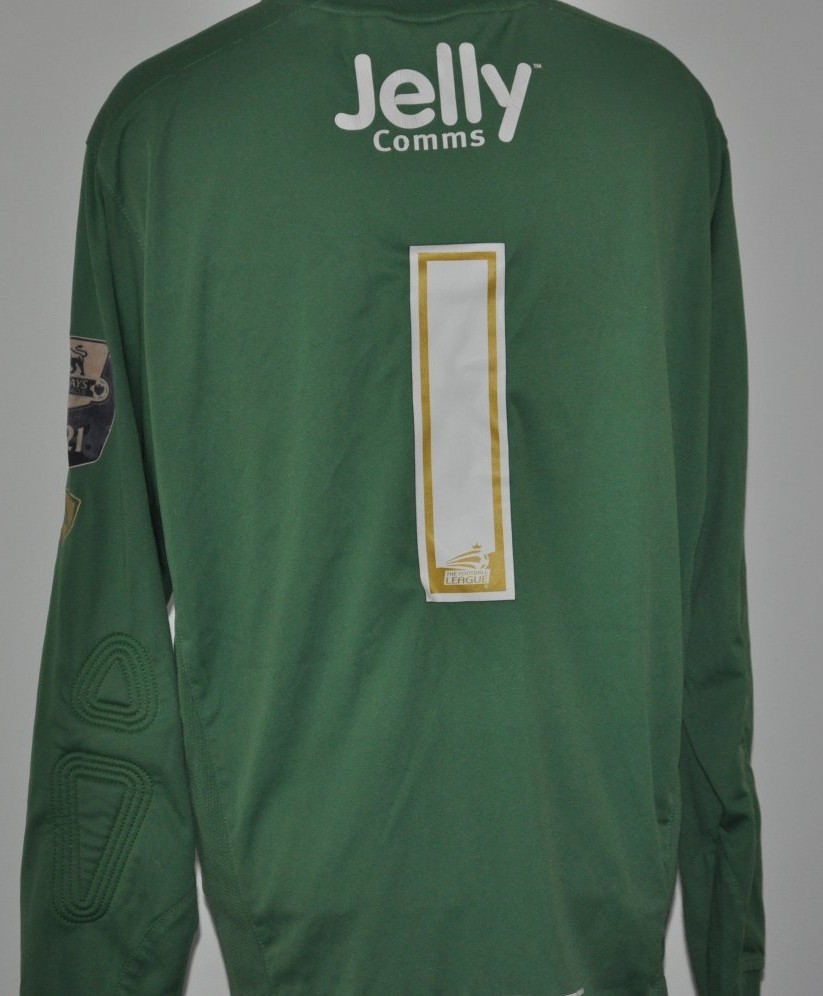 Crystal Palace 2012-13 GK Kit