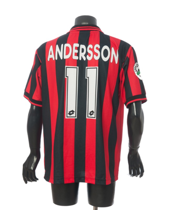 AC Milan 1997-98 Home V2 Kit