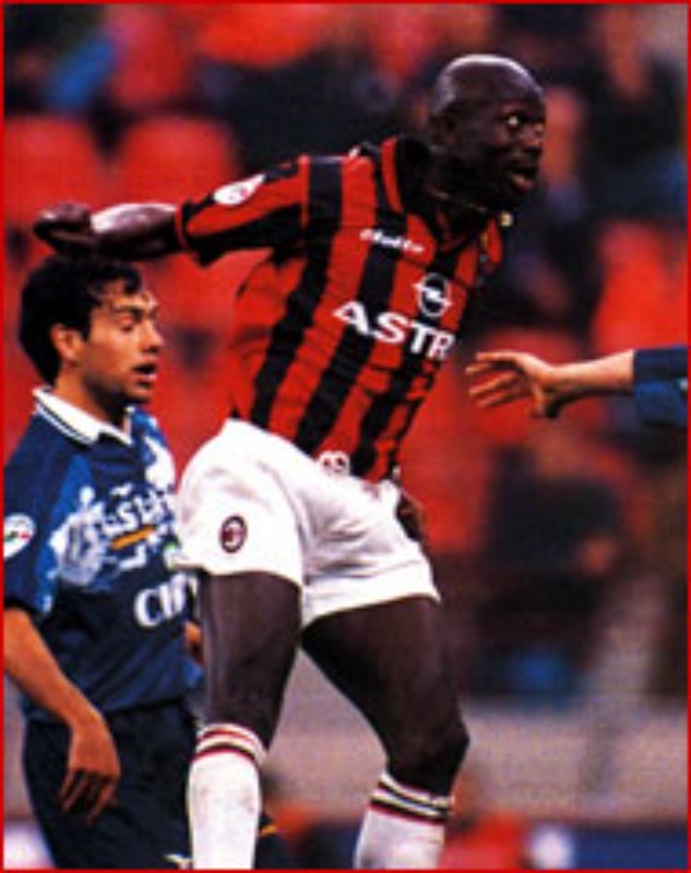 AC Milan 1997-98 Home V2 Kit