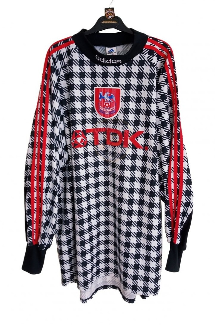 Crystal Palace 1996-97 GK 1 Kit