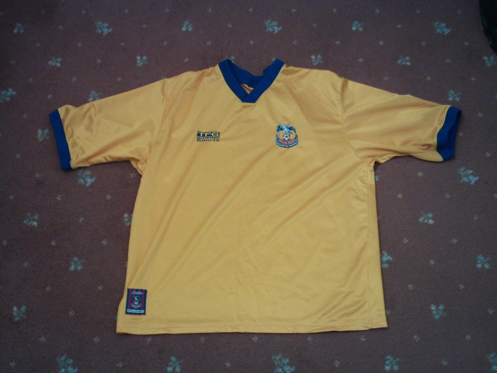 Crystal Palace 1999-00 Third Kit