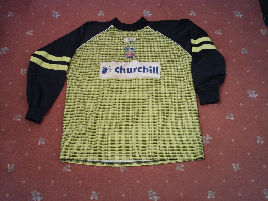 Crystal Palace 1999-00 GK 1 Kit