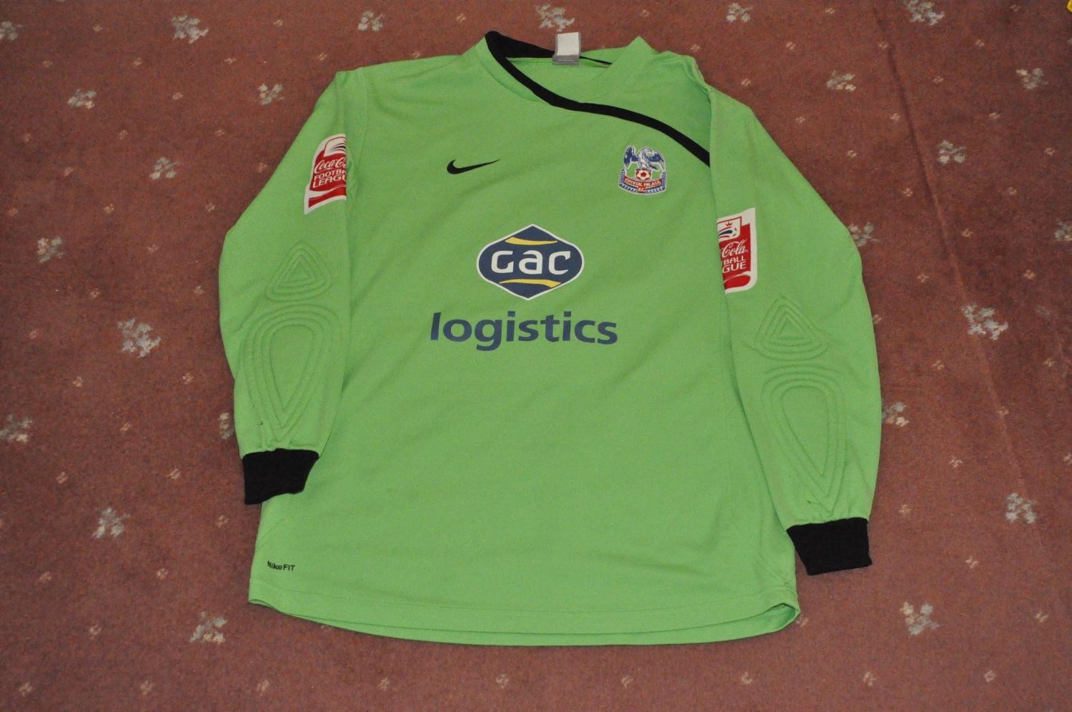 Crystal Palace 2009-10 GK 2 Kit