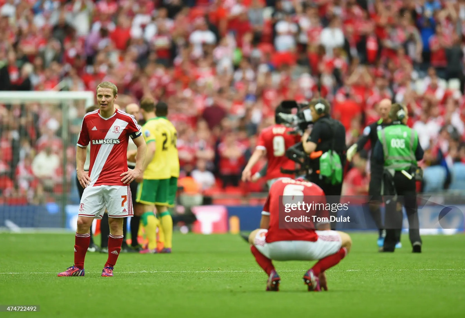 Middlesbrough 2014-15 EFL Championship Play-Off Final Kit