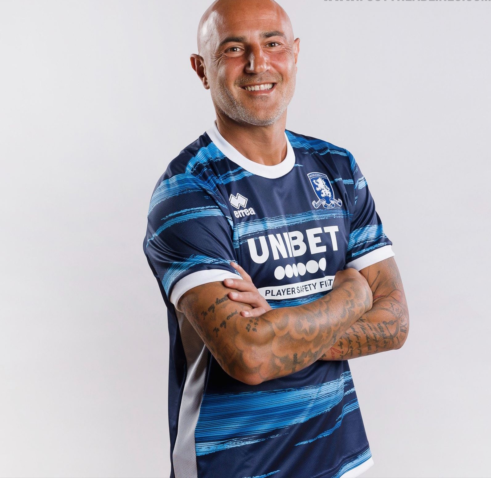 Middlesbrough 2022-23 Away Kit