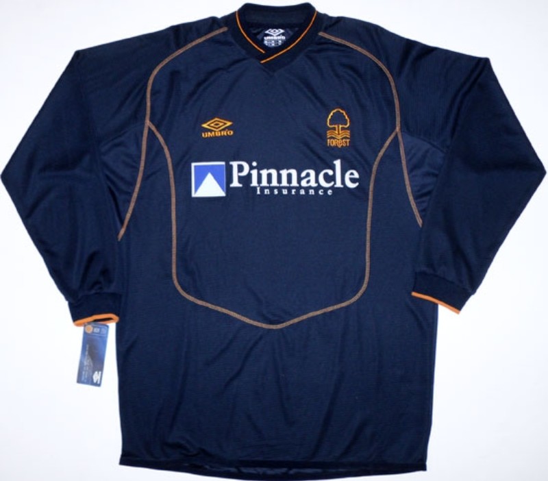 Nottingham Forest 2001-02 GK Kit